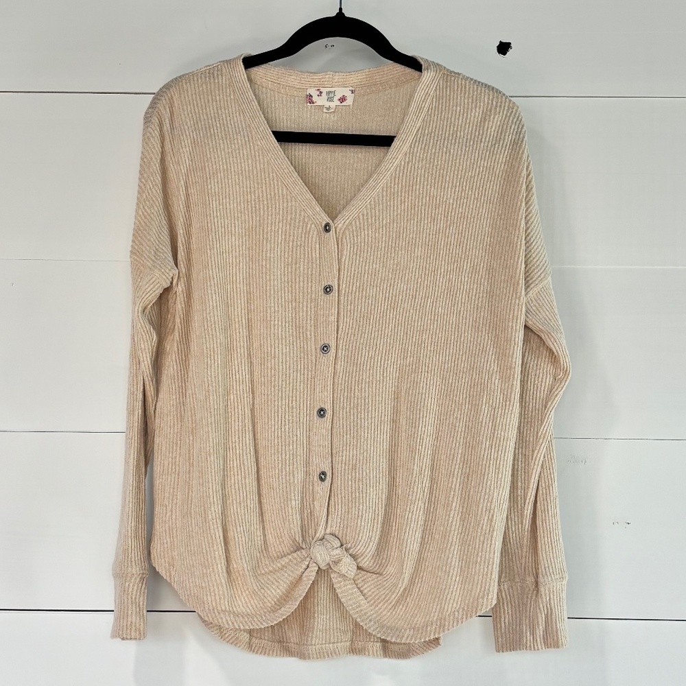 NWOT Hippie Rose Juniors Long Sleeve Tie Front Shirt